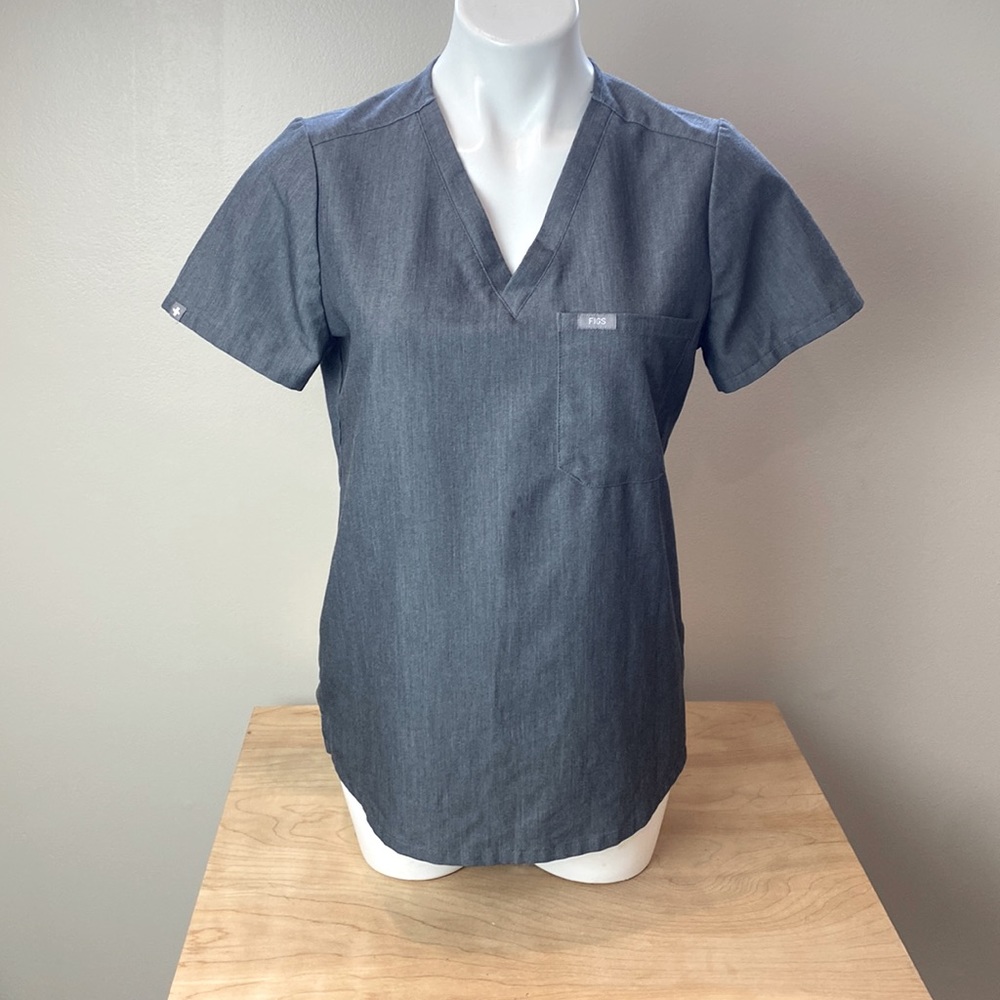 Figs Scrub Top